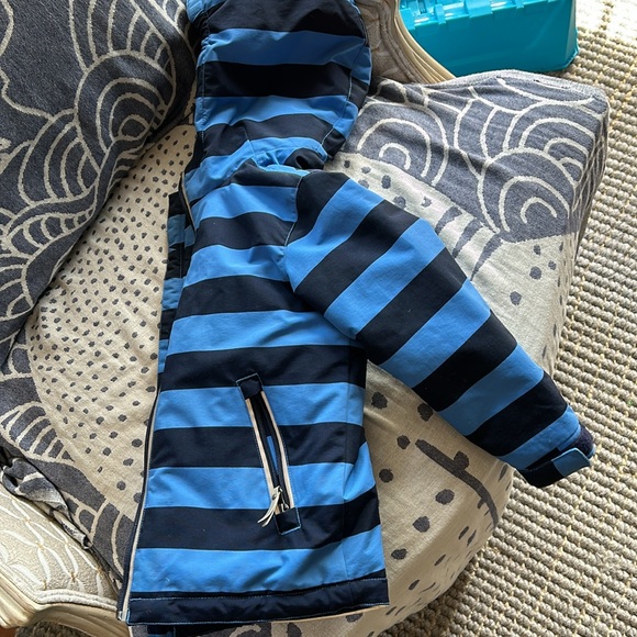 Hanna Andersson winter coat (5) - Picture 9 of 11